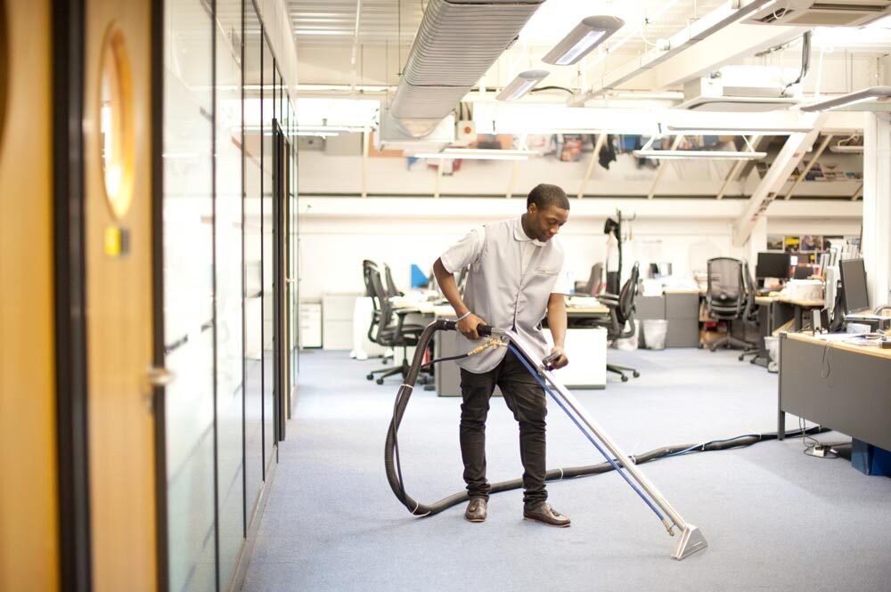 Transform Your Workspace with Professional Commercial Cleaning